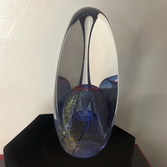 Pa Art Ed Kachurik 3 Panel Triangular Vintage Art Glass Paperweight 1995 - Picture 6 of 11